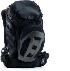 CUBE Rucksack ATX 30 Black -Fahrradausrüstung Geschäft 12135 D 03 37723 1280x1280