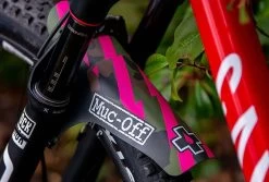 Muc-Off Muc Off Ride Guard Front Camo -Fahrradausrüstung Geschäft 1 37102 1280x1280