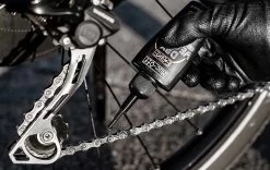 Muc-Off Muc Off E-Bike Dry Lube Kettenschutz 50 Ml -Fahrradausrüstung Geschäft 2 35675 1280x1280