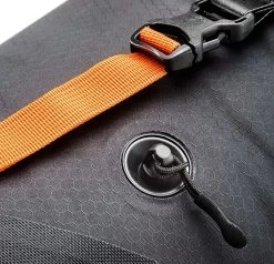 Ortlieb Seat-Pack Sattelstasche Black Matt 11 L -Fahrradausrüstung Geschäft 5 37120 1280x1280