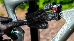 Muc-Off Muc Off 5x Brush Bürsten Set 12 Muc-Off Muc Off 5x Brush Bürsten Set -Fahrradausrüstung Geschäft 5x 35552 1280x1280