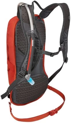 Thule Trinkblasenrucksack Up Take 8 L Rot -Fahrradausrüstung Geschäft 665766 sized 1800x1200 rev 1 26952 1280x1280