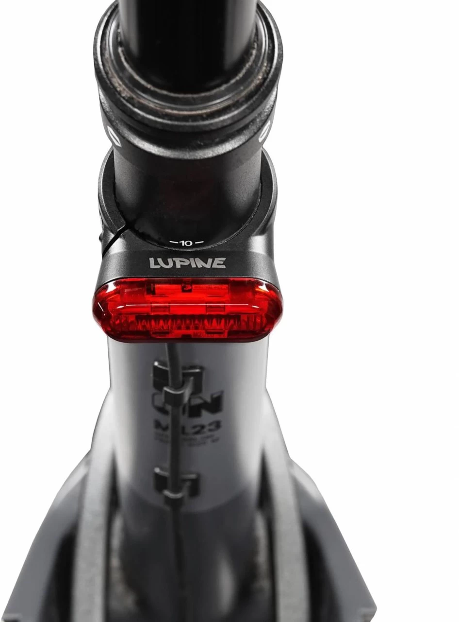 Lupine C14 SP Rückleuchte Salttelstützen-Version Ohne Bremslicht 3 Lupine C14 SP Rückleuchte Salttelstützen-Version Ohne Bremslicht