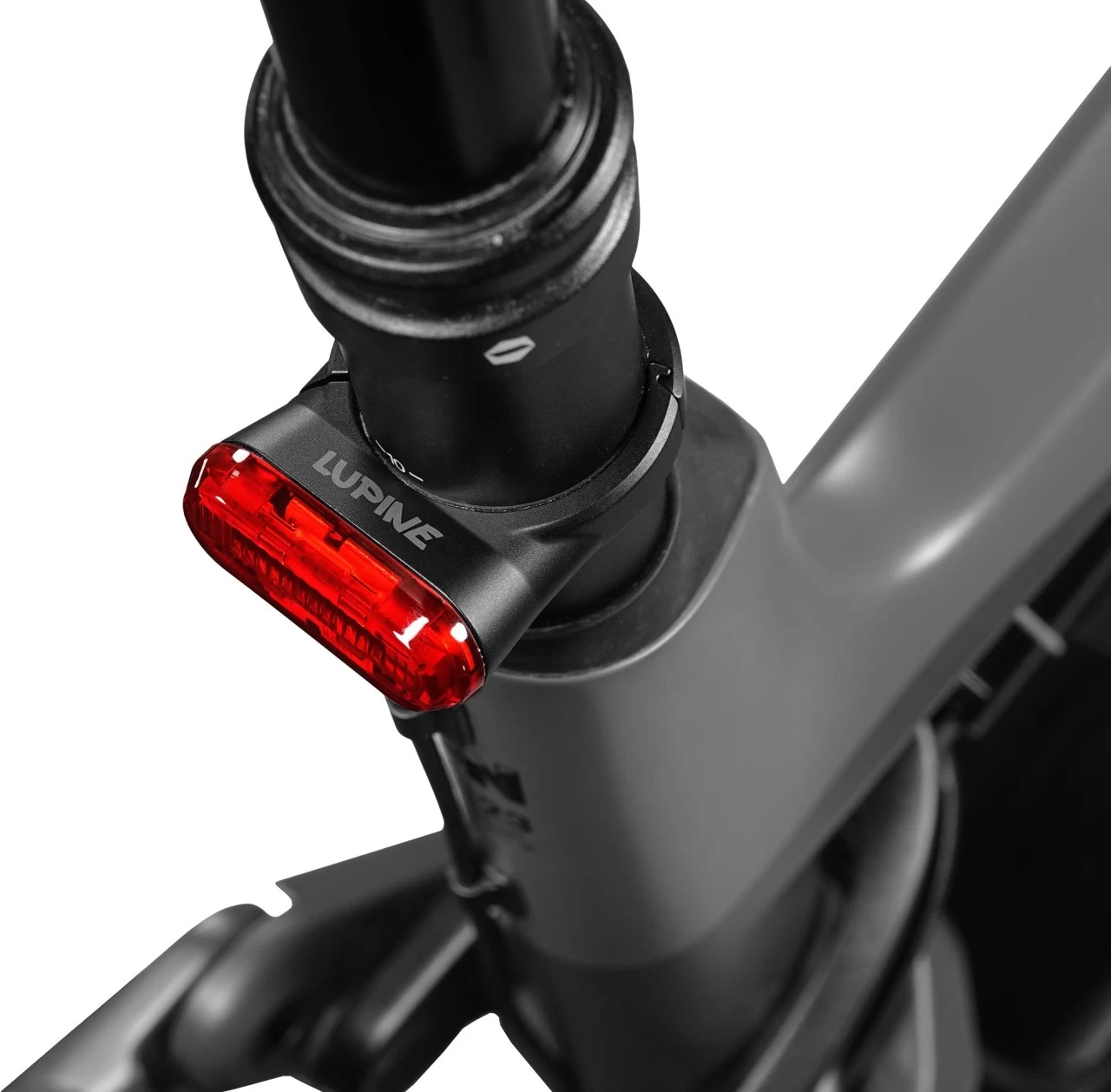 Lupine C14 SP Rückleuchte Salttelstützen-Version Ohne Bremslicht 6 Lupine C14 SP Rückleuchte Salttelstützen-Version Ohne Bremslicht – Bild 4