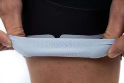 CUBE TEAMLINE Trägerhose Pro Kurz Black´n´red -Fahrradausrüstung Geschäft CUBE TEAMLINE Traegerhose Pro kurz 3 1280x1280