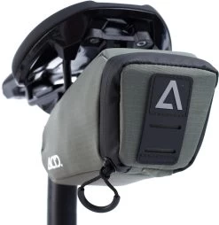 ACID Satteltasche CLICK M Olive -Fahrradausrüstung Geschäft C 93170 2 1280x1280