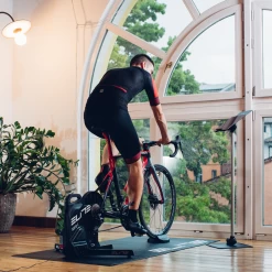 ELITE Rollentrainer SUITO-T MIT TRAVEL BLOCK -Fahrradausrüstung Geschäft Suito T7 25597FC5FgYAi1M4yc 1280x1280