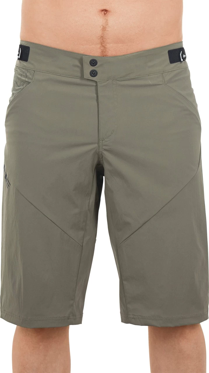 CUBE AM Baggy Shorts 3 CUBE AM Baggy Shorts