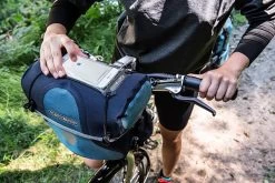 Ortlieb Ultimate Six Plus Granite - Black 7 L -Fahrradausrüstung Geschäft ultimate6m plus safeit sax 2814 1 26510 1280x1280